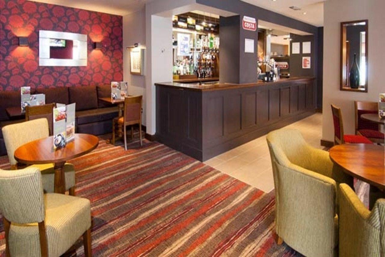 Premier Inn Camberley Luaran gambar