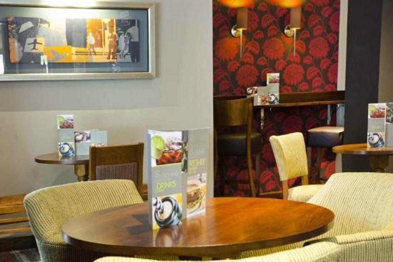 Premier Inn Camberley Luaran gambar